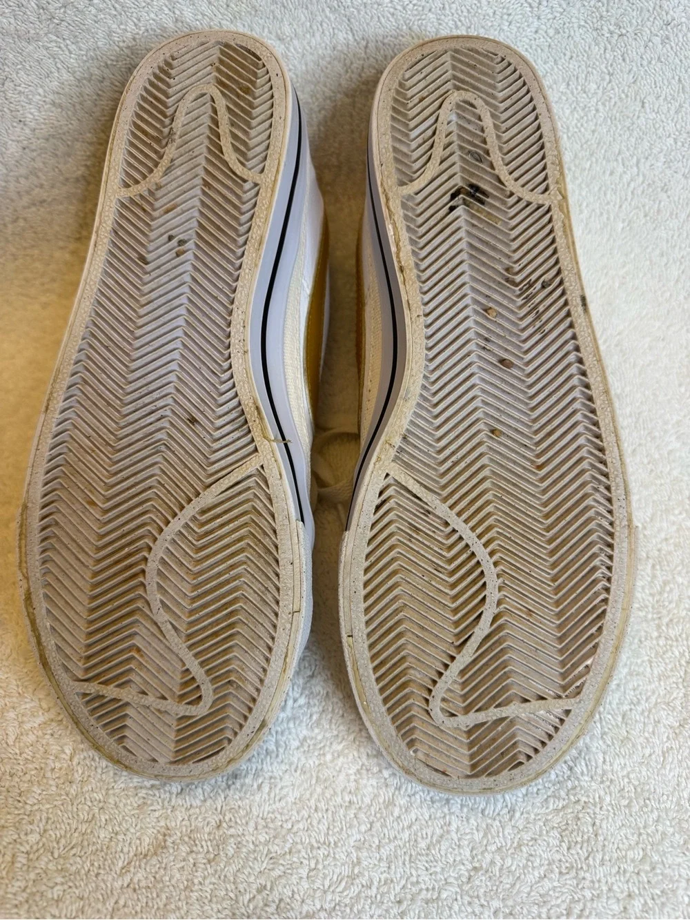 Nike Court Legacy Next Nature White Gold Suede DH3161-105 Womens Size 6 Retro